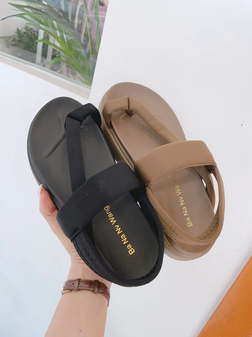 小时候女装店 百搭休闲鞋