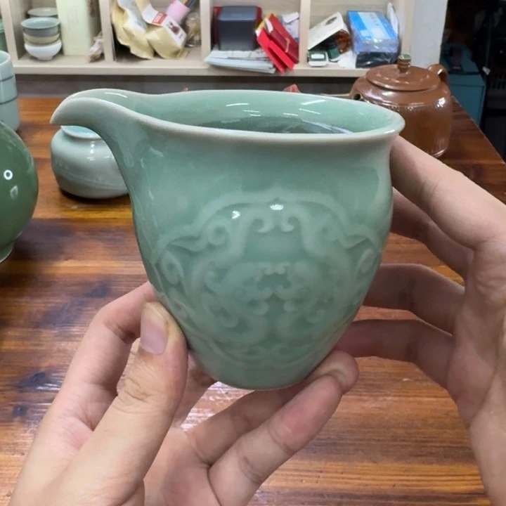 龙泉青瓷茶具微瑕4217