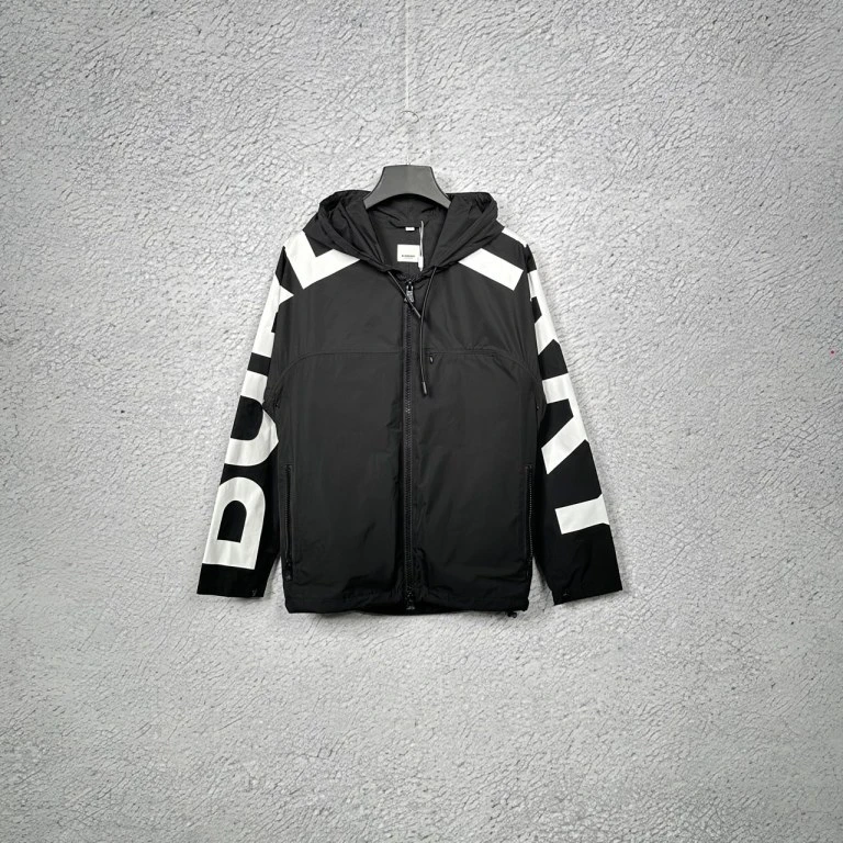 99新 Burberry 巴宝莉黑色手臂印花大logo尼龙拉链连帽外套/XS码