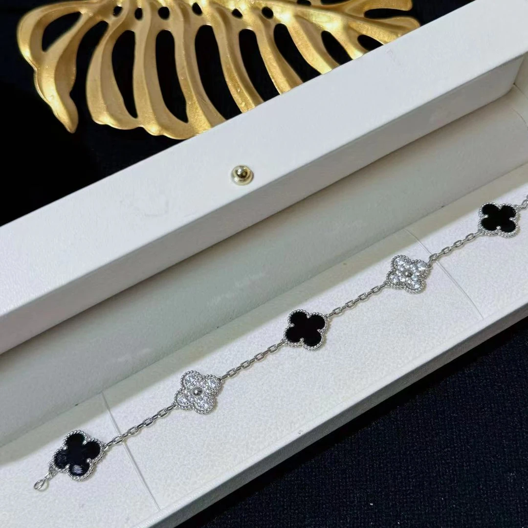 合金莫桑石手链 气质黑白手链