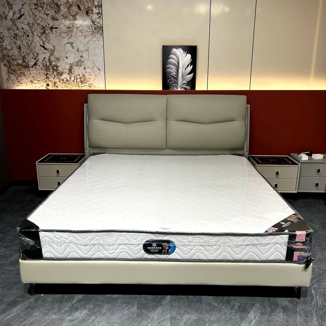 HL-C121简约主卧头层真皮实木双人大床皮艺软包床头层牛皮床