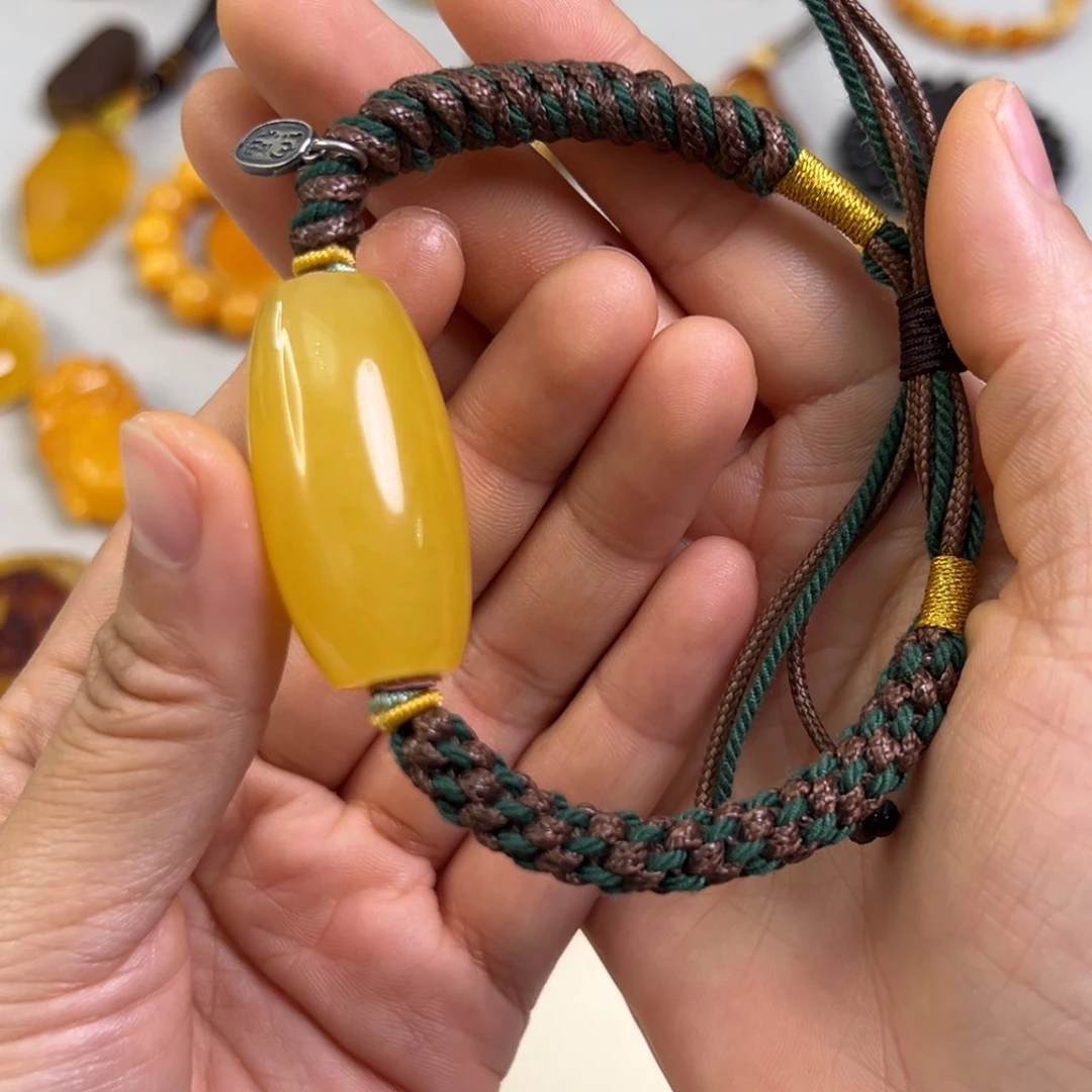 蜜蜡裸石未镶嵌蜜蜡