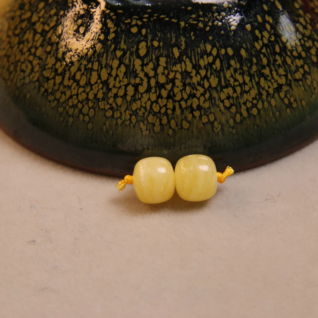 琥珀蜜蜡满蜡白花蜡老型对珠配饰隔珠10毫米多用,多样性发货