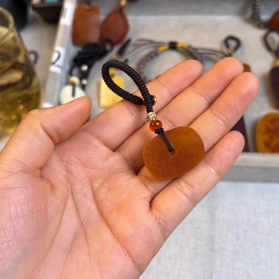 【闪购商品】蜜蜡裸石未镶嵌