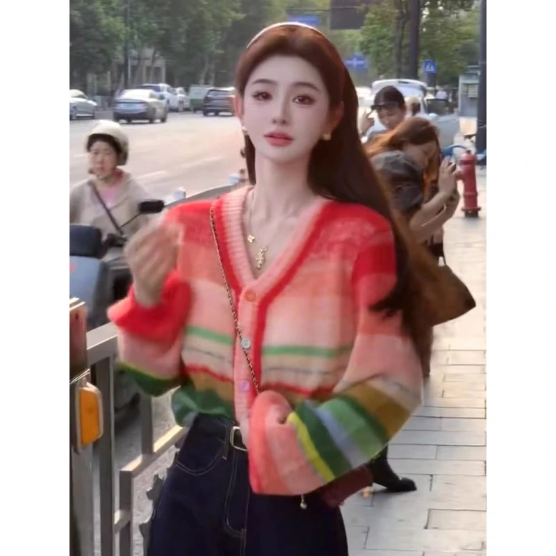 2025秋冬新款别致小香风毛衣百搭韩版宽松彩虹色条纹毛衣女秋冬