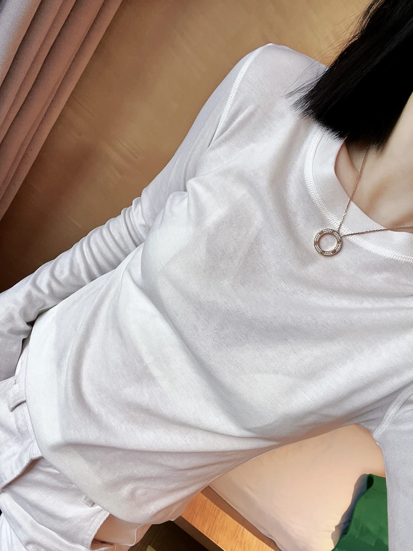 【哝哝服饰】2024早秋款微弹简约休闲圆领长袖T恤上衣202-01096688