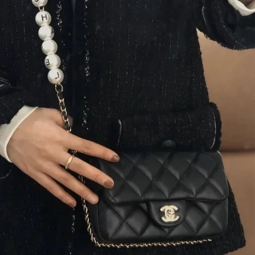99新 Chanel/香奈儿 艾瑟尔奢品/珍珠字母mini cf单肩包/4587