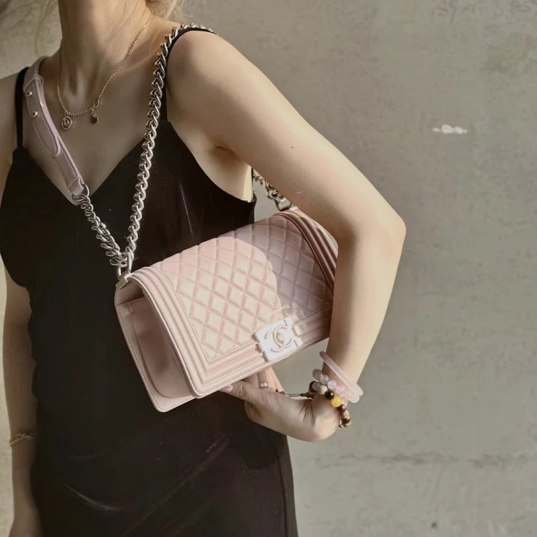 95新 Chanel/香奈儿 艾瑟尔奢品/粉银leboy时尚单肩包/6340