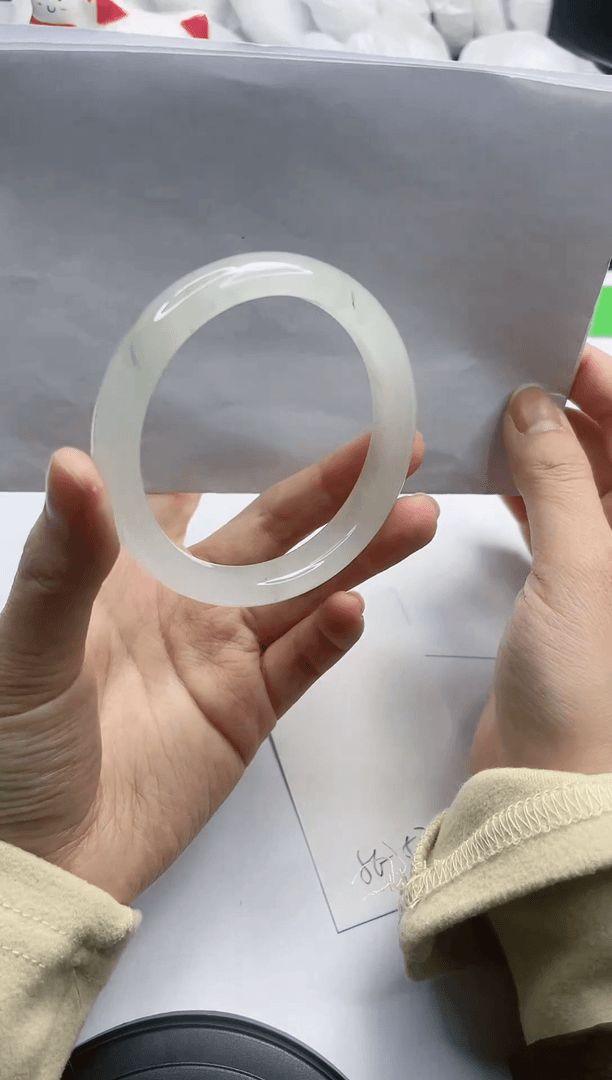 【闪购商品】石英质玉手镯合金0897923135-56.6