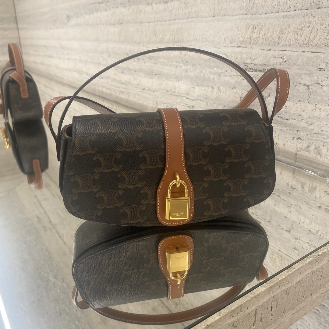 全新未使用 Celine/思琳 celine 锁头老花包