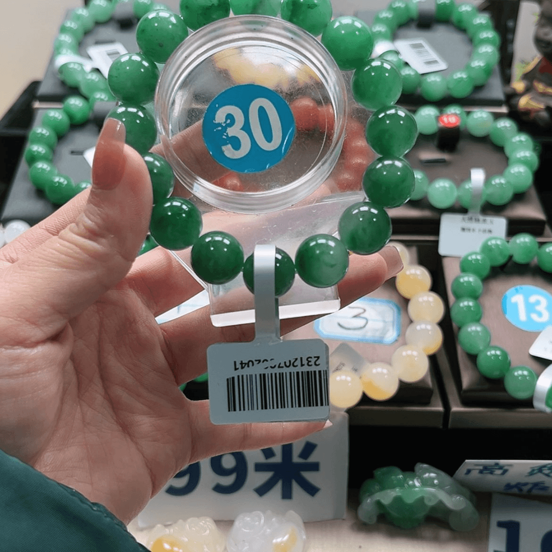 【闪购商品】石英质玉手镯未镶嵌小唐13.6