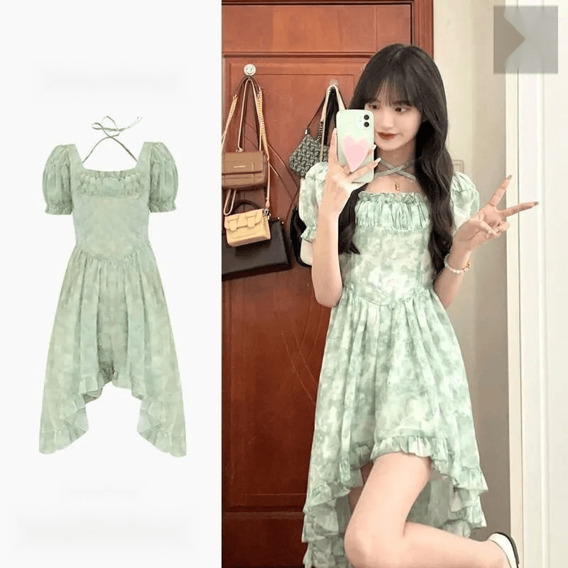 法式初恋温柔风碎花连衣裙女夏季设计感不规则小个子泡泡袖长裙子