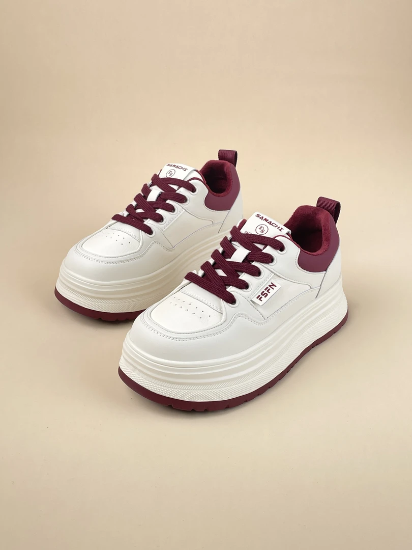 萨玛驰2024秋冬新款厚底加绒板鞋女撞色轻便保暖休闲小白女鞋