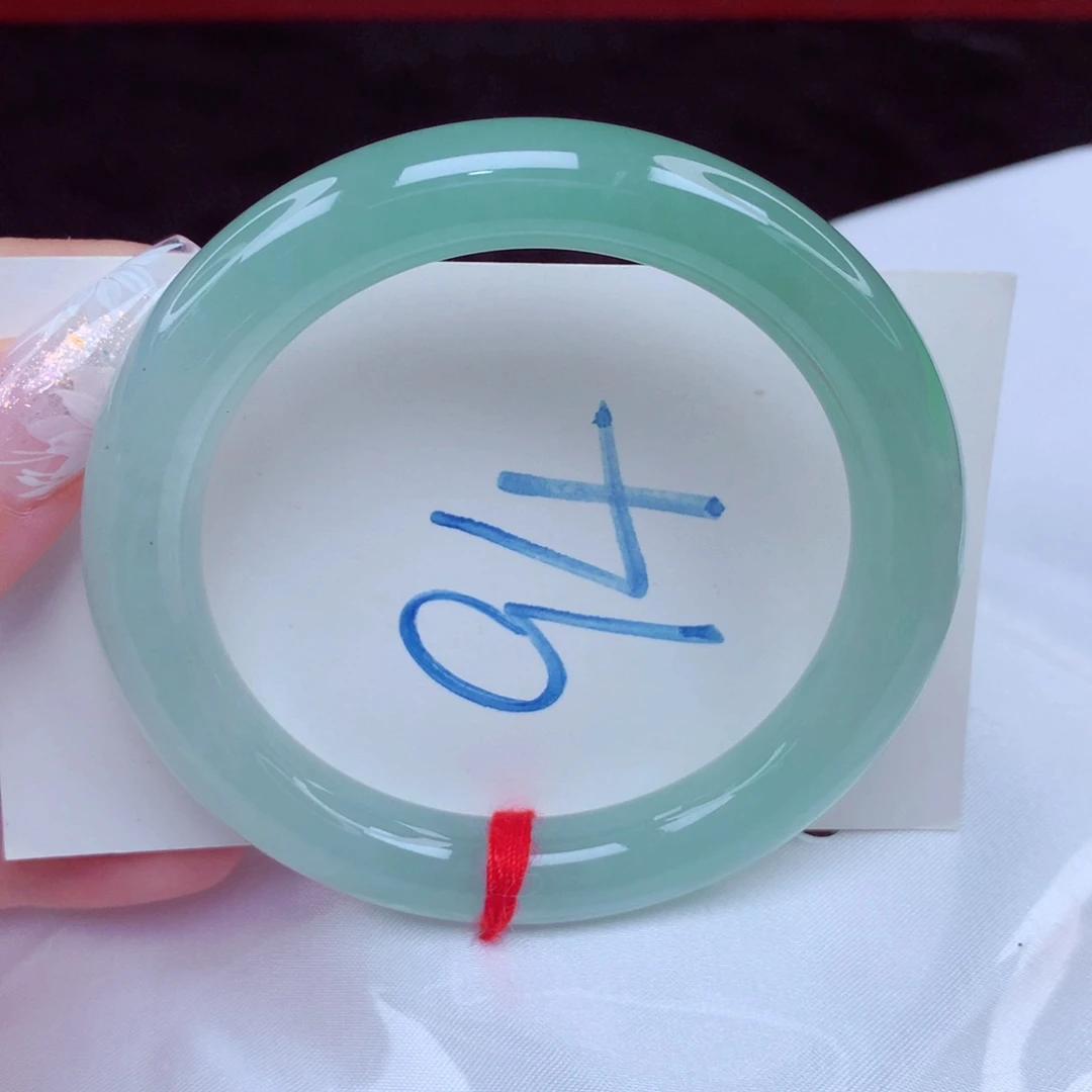 翡翠手镯未镶嵌翡翠手镯777