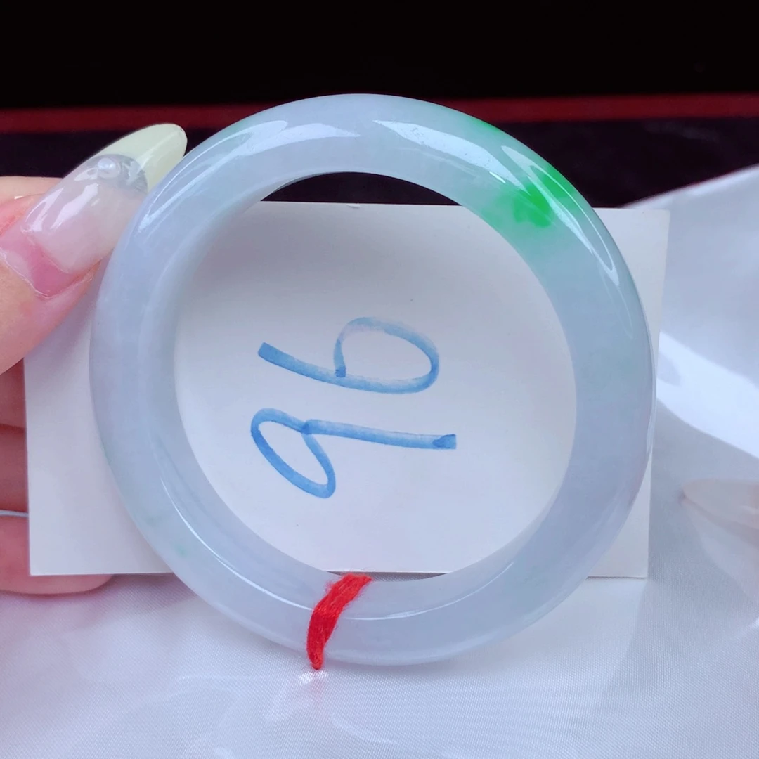 翡翠手镯未镶嵌翡翠手镯777