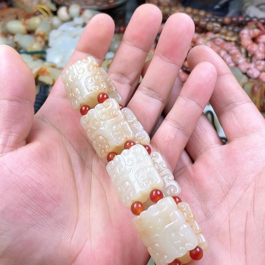 和田玉（糖玉）手链未镶嵌玉*