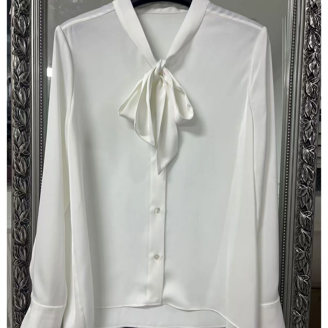 2025年春装缎面滑溜溜白色衬衫气质蝴蝶结飘带背心裙套装