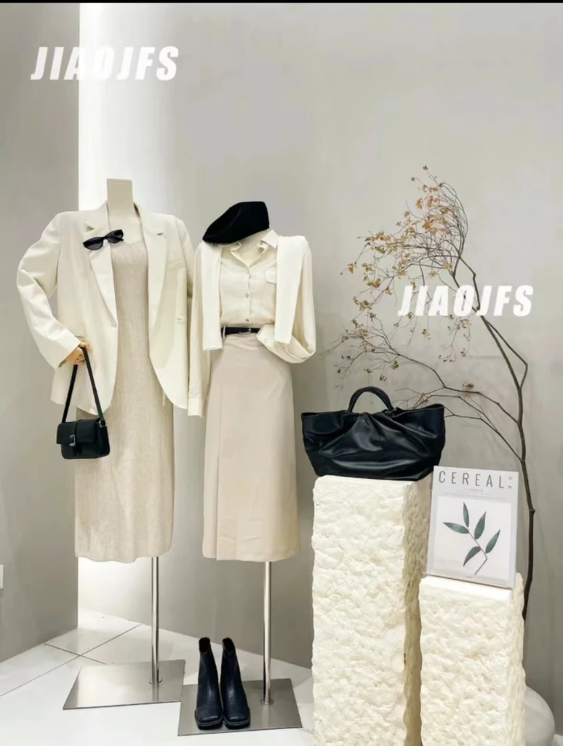 三妹家女士时尚外套