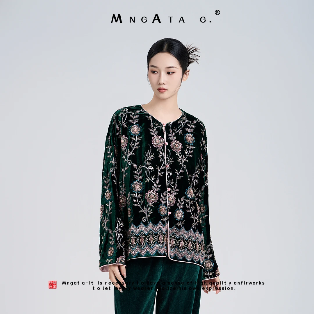 MNGATA G.宫小妍【万针刺绣】早秋新中式国风真丝圆领短外套X280213
