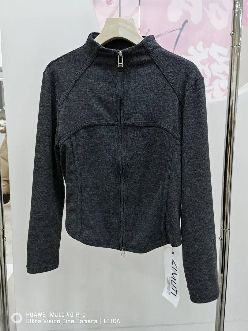 韩版运动风立领拉链长袖上衣修身显瘦拼接外套