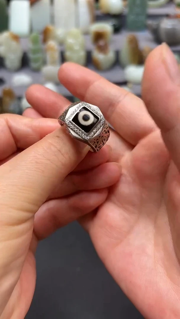 【闪购商品】玛瑙/玉髓戒指银S925镶嵌.