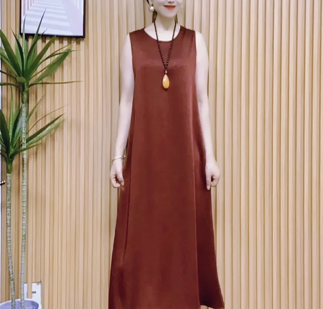 【衣雅严选】8101-605新品重磅桑丝缎手抓花无袖背心长裙