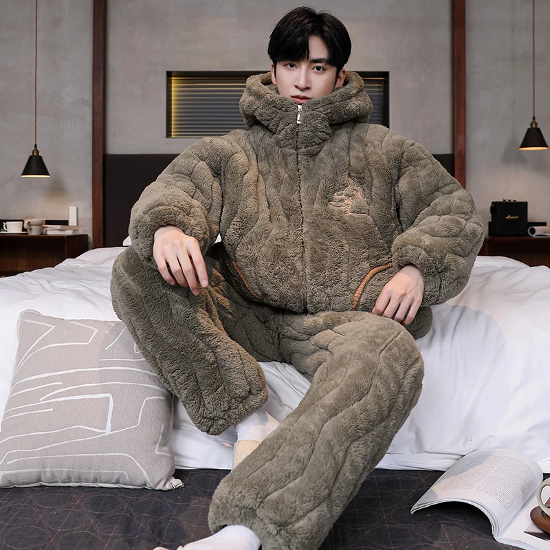 冬季睡衣男加厚加绒珊瑚绒三层夹棉新款青少年连帽高档家居服套装