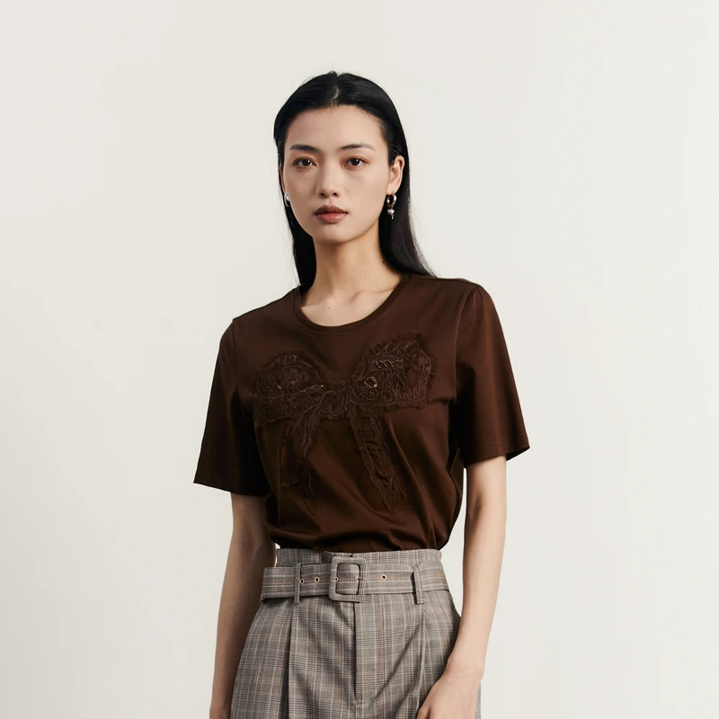 谜底修身圆领T恤短袖女2023秋新款时尚立体绣花百搭上衣233MT1046