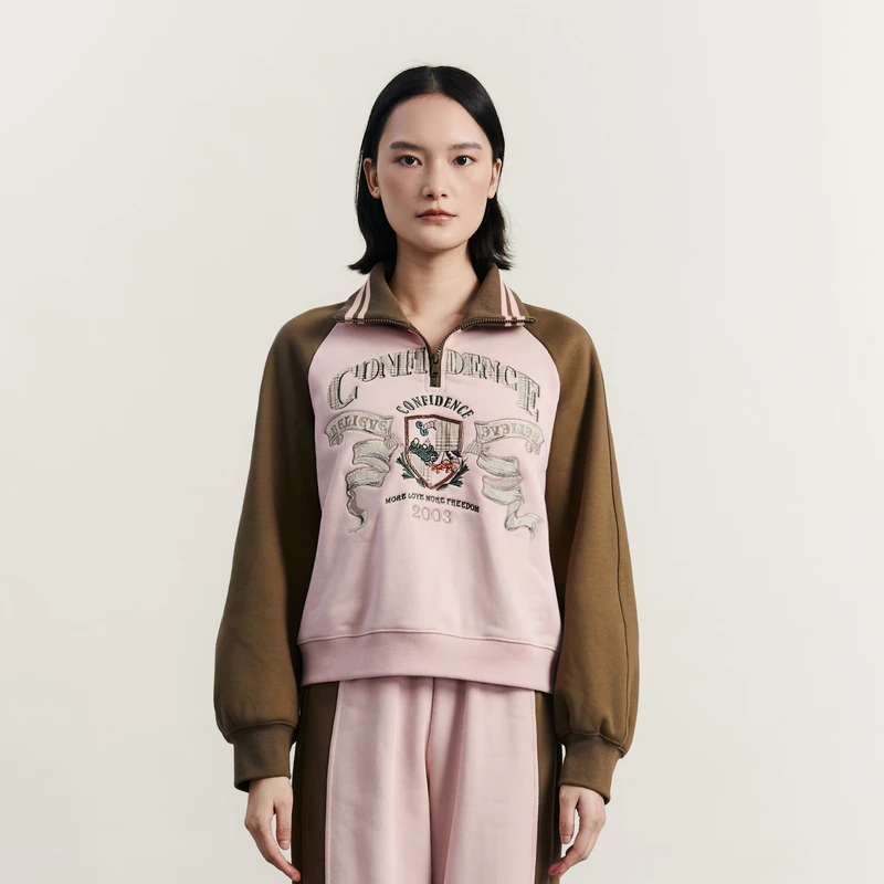 谜底套头卫衣女秋冬季新品学院风POLO领绣花宽松上衣234MV1531