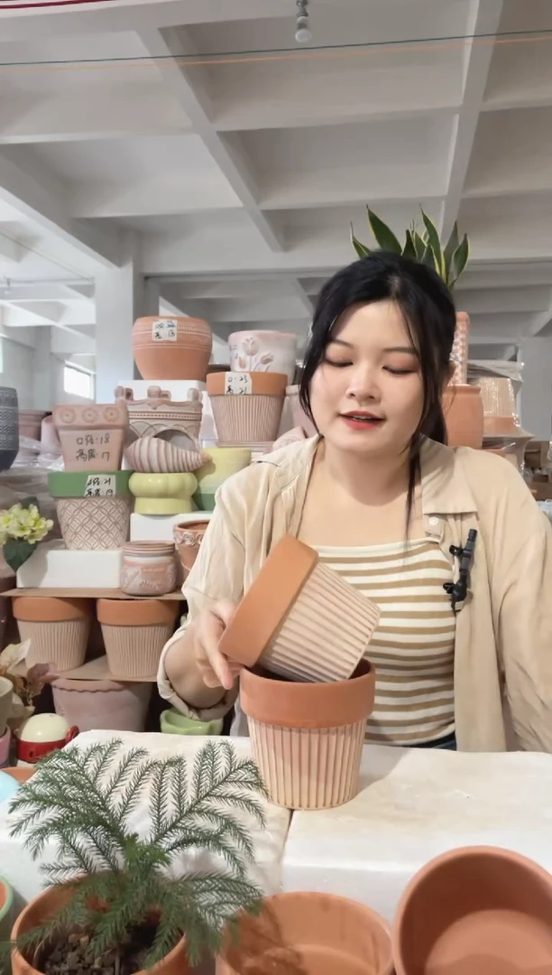 【闪购商品】红陶20CM以下米黄竖条纹口径12高度11【2个】