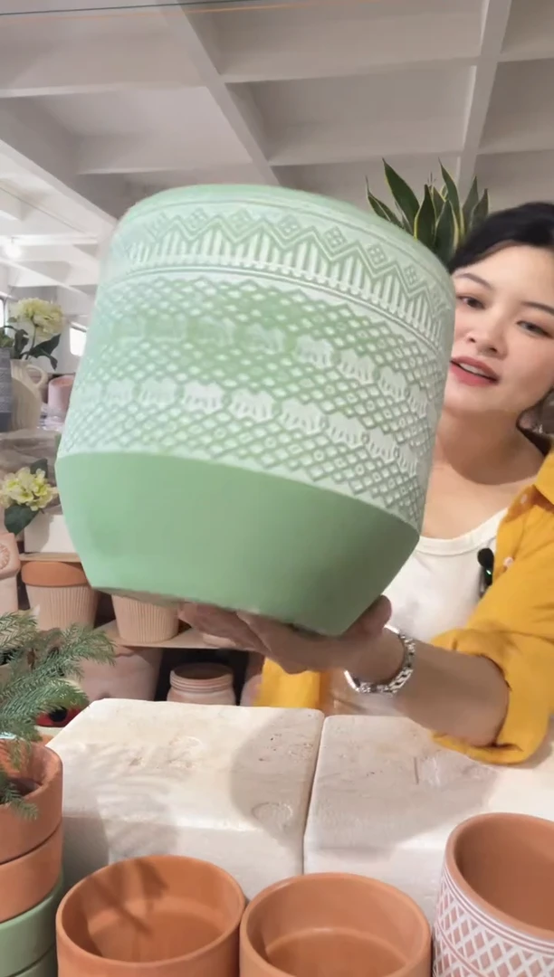 【闪购商品】红陶20CM以下X119机雕薄荷绿口径21高度21