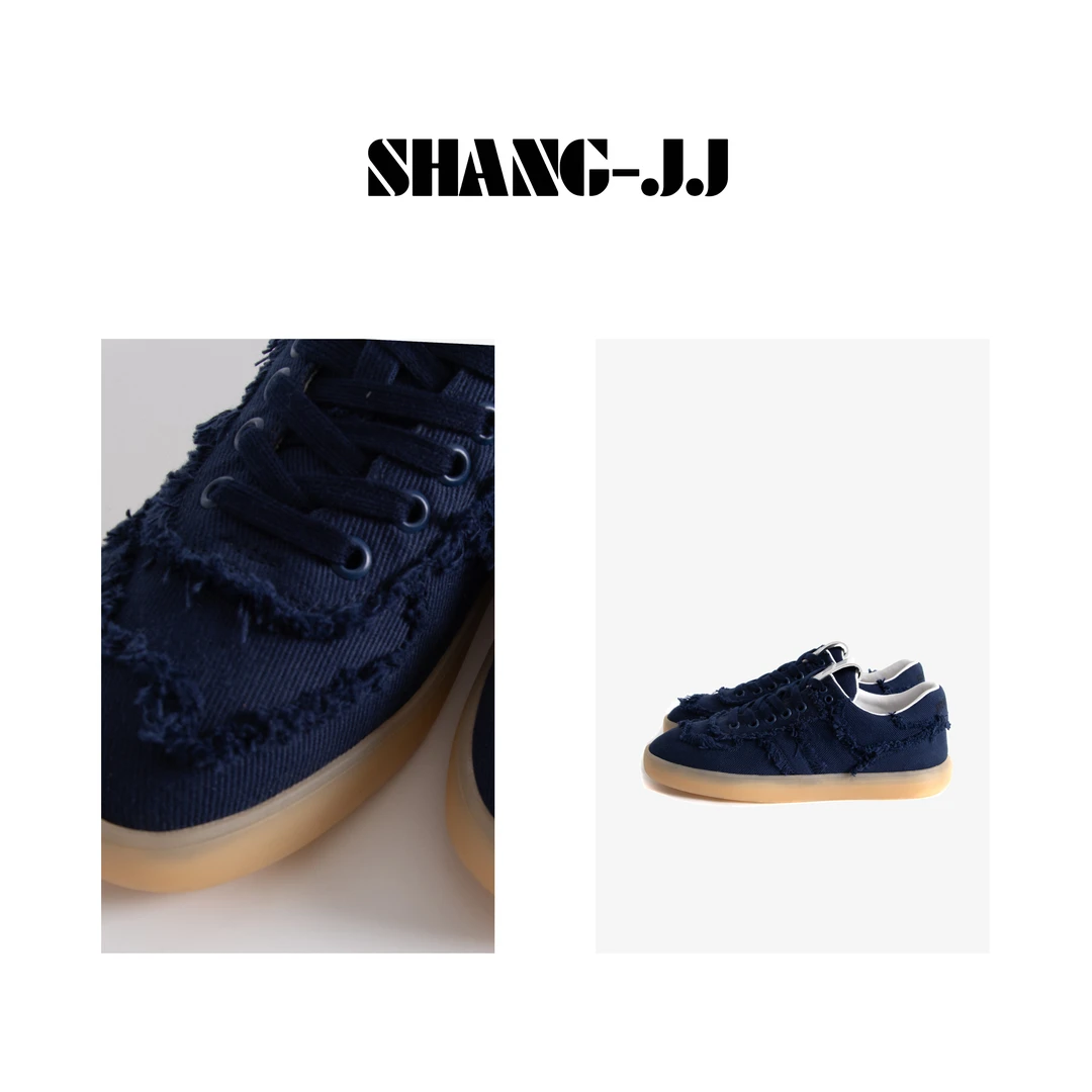 SHANG-JJ【联名哞系】24新款设计感纯色圆头厚底低帮板鞋q132333p