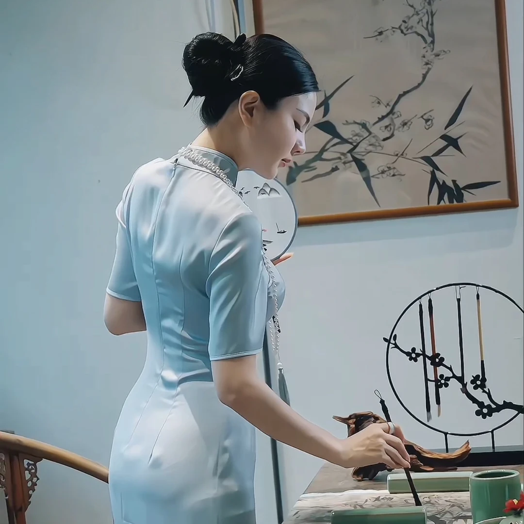 魏元高定/醋酸修身灰紫罗兰设计师高定旗袍-0121