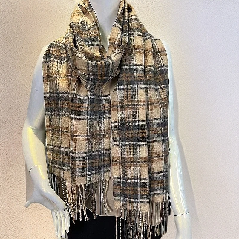 小熊绵羊毛百搭时尚韩版英伦秋冬季围巾秋冬加厚纯色保暖美拉德格