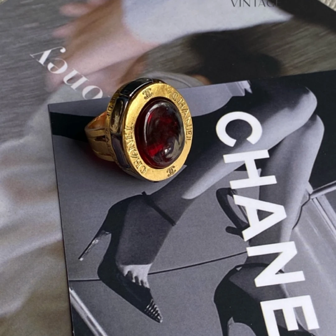 95新 Chanel/香奈儿 金色康鹏红琉璃戒指-48816894