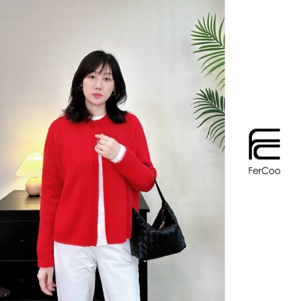 FERCOO红人上新氛围感丝羊绒编织钮单扣圆领开衫