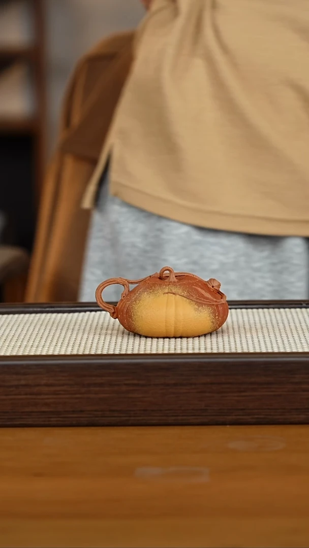 【闪购商品】紫砂茶壶双色扁南瓜 120cc