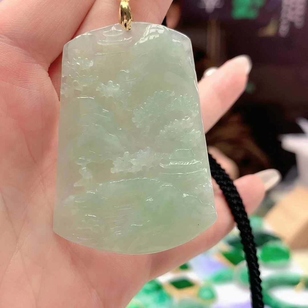 翡翠吊坠(赠链)合金翡翠