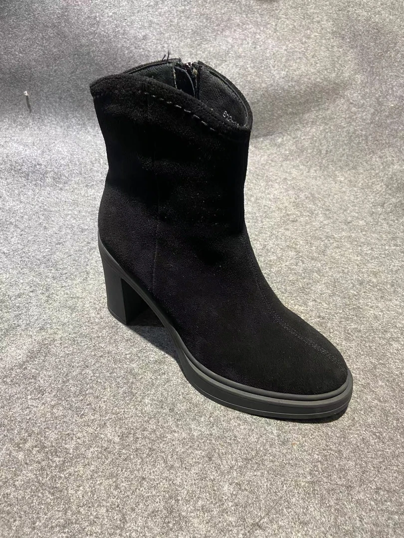 812-188新款冬季时装靴百搭圆头粗跟时尚短靴秋冬黑色女鞋女士