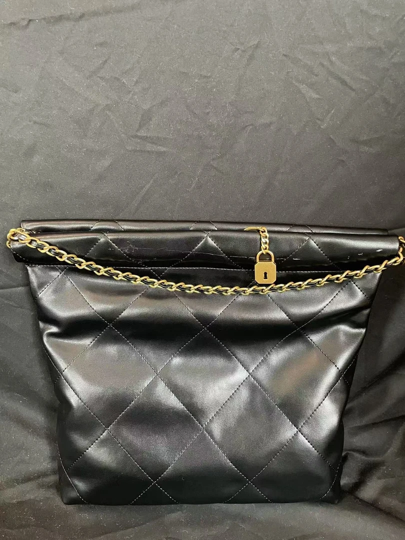 LQ-WITH-QUEEN真皮女包1袋子黑色