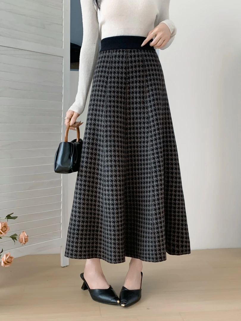 针织格子裙女春秋冬2024新款高腰遮跨a字伞裙小个子中长款半身裙
