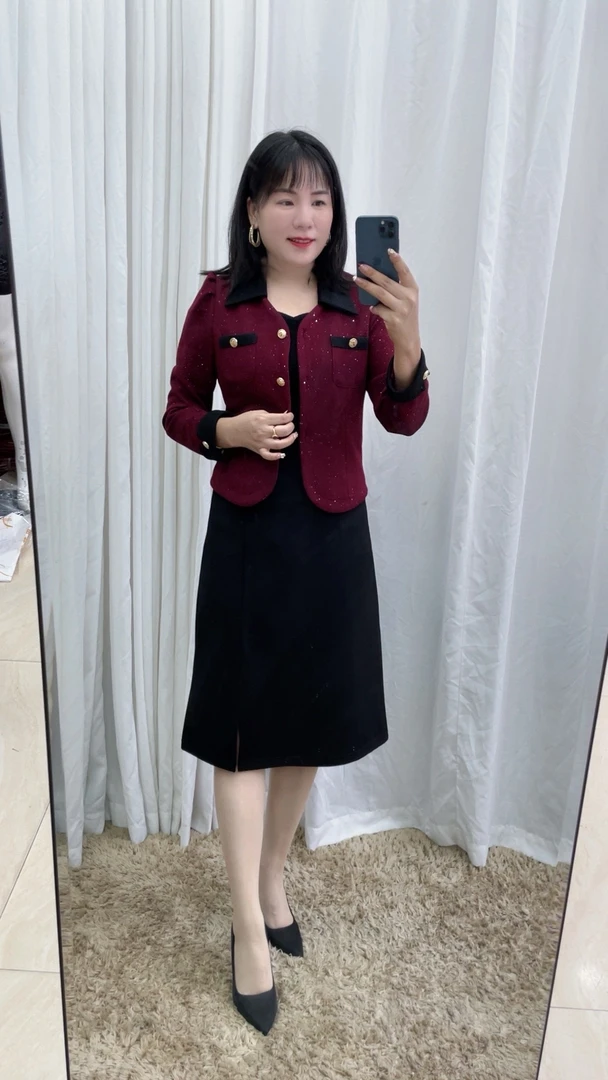 两件套百花果2025秋冬新款加厚保暖连衣裙女遮肉显瘦百搭时尚舒适