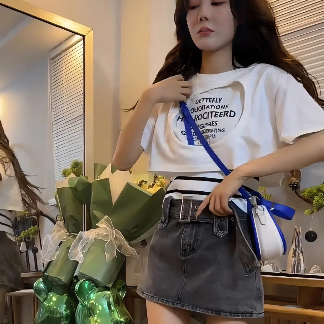 2024年夏季宽松短款假两件条纹短袖T恤女+ 高腰百搭牛仔短裙
