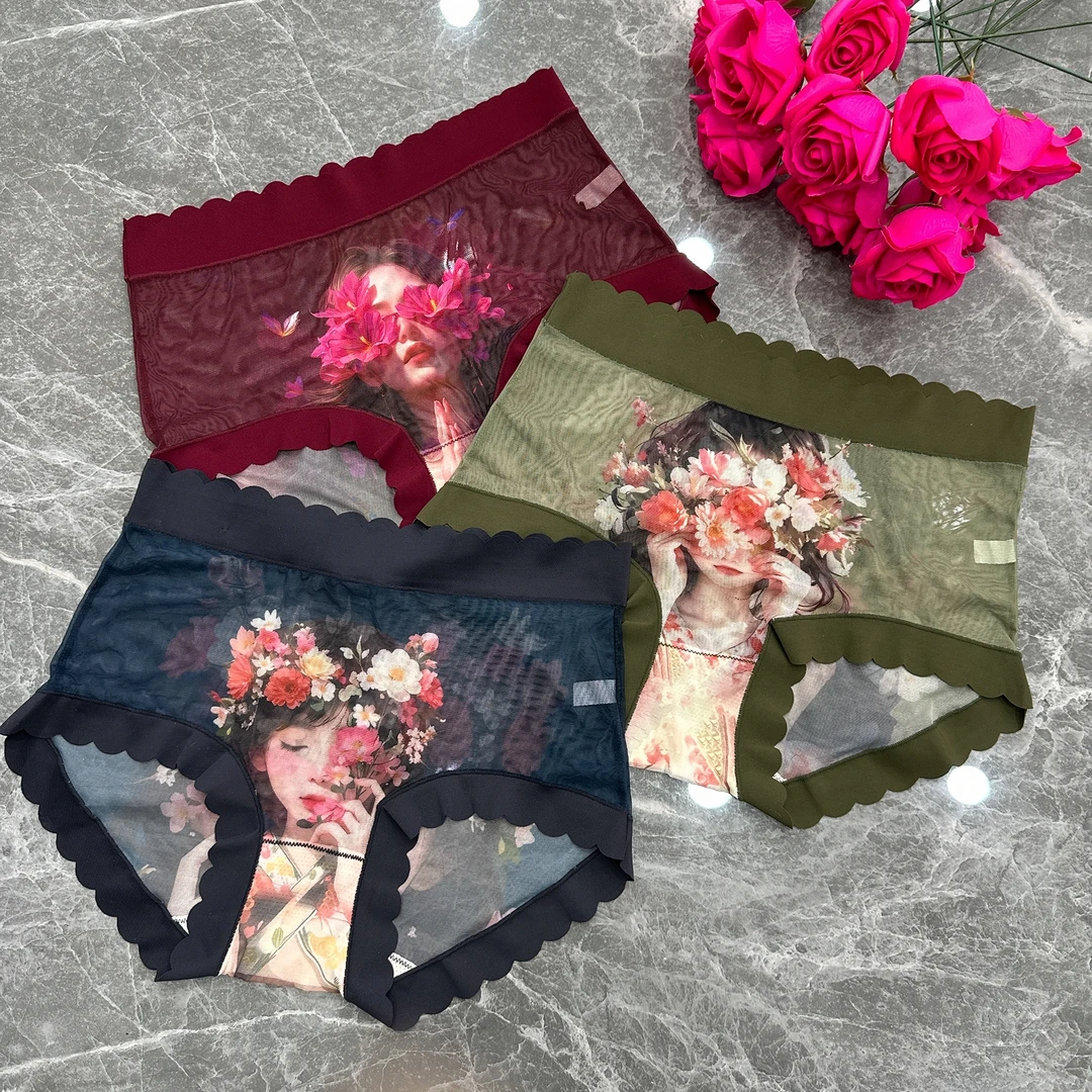 彩研香【三条装】时尚美女图舒适轻奢性感女士中腰底裤薄款内裤