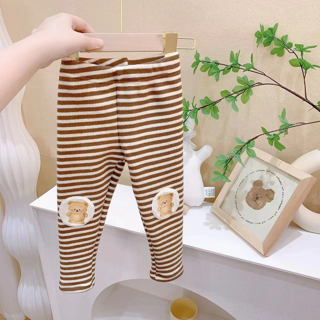 女童棕色卡通一体绒加绒打底裤（OPAO-1s63-冬）