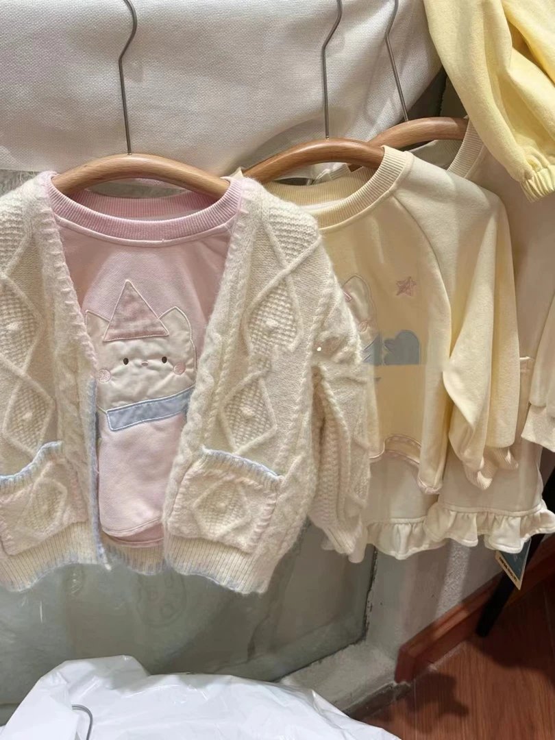 秋季新品-女童杏色毛衣开衫外套（XYL-32025）