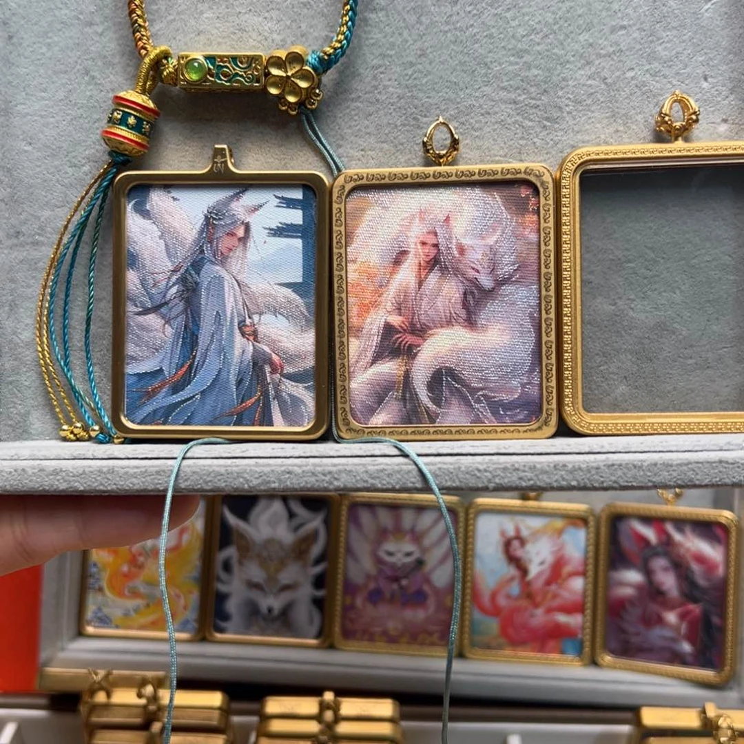 吊坠?**?双面铜壳1号绳子一条