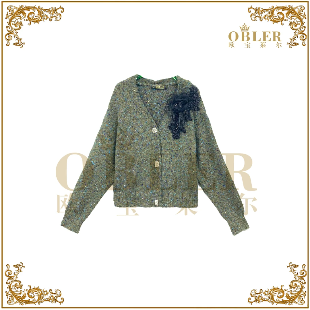 2025秋冬新款绿色毛衣羽毛重工钉珠常规款长袖082-17007-1