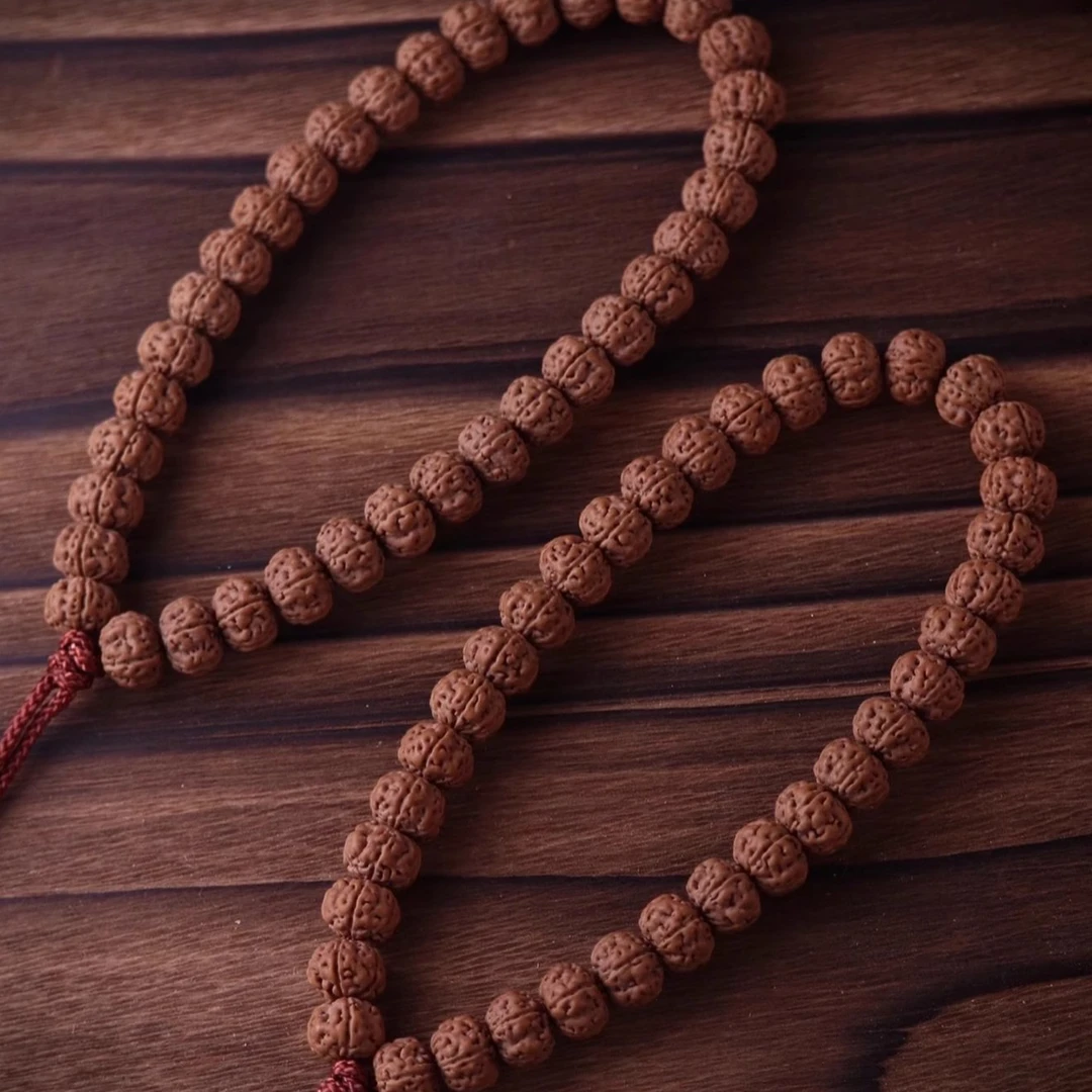 纯血老树王手持小金刚菩提子平头矮桩双龙原籽文玩