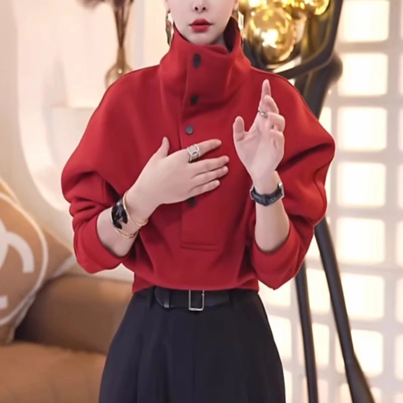 红色高领卫衣女士2025秋冬时尚洋气宽松减龄加绒加厚休闲短款上衣